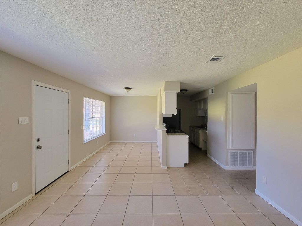 3206 Lobit Drive 13, Dickinson, TX 77539