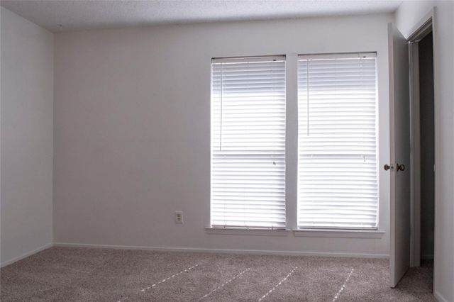 12336 ferris creek, Dallas, TX 75243