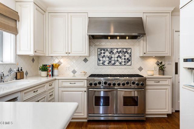 1536 Bradbury Road, San Marino, CA 91108