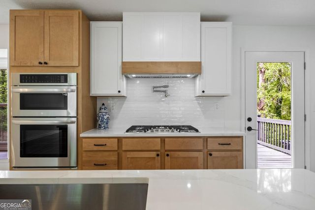 315 Mckees Rock Lane, Lawrenceville, GA 30044