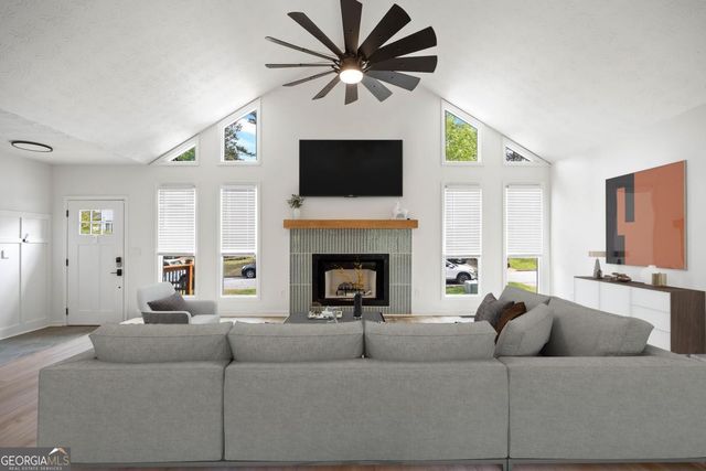 315 Mckees Rock Lane, Lawrenceville, GA 30044
