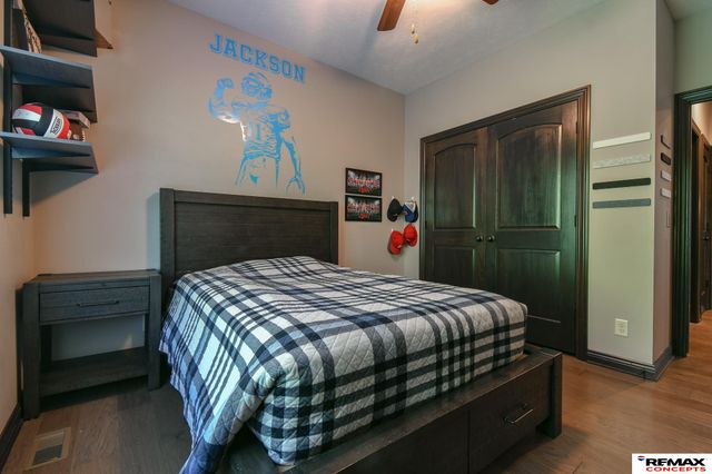 7535 S 77th Street, Lincoln, NE 68516