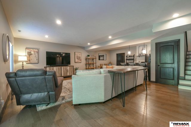 7535 S 77th Street, Lincoln, NE 68516