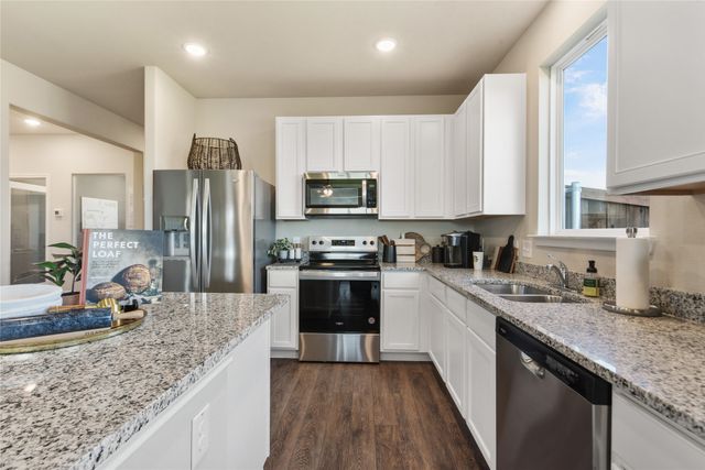 3142 Manchester Drive, Cleburne, TX 76033