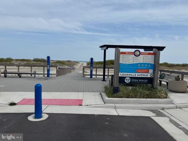 7806 Seaview Ave Apt 4, Wildwood, NJ 08260