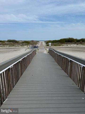 7806 Seaview Ave Apt 4, Wildwood, NJ 08260