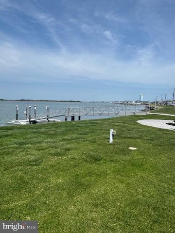 7806 Seaview Ave Apt 4, Wildwood, NJ 08260