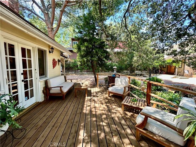 23230 Raymond, Chatsworth, CA 91311