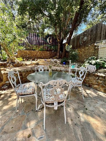 23230 Raymond, Chatsworth, CA 91311