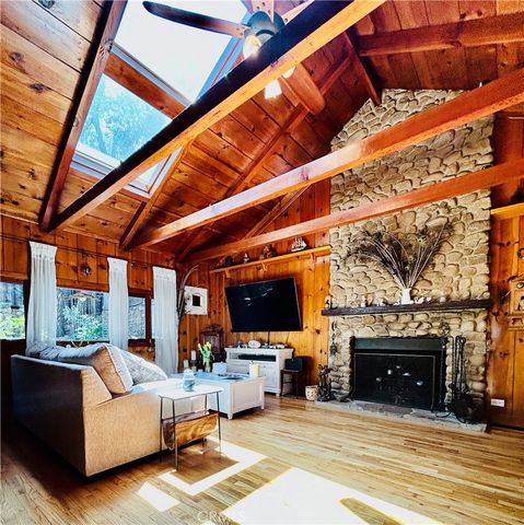 23230 Raymond, Chatsworth, CA 91311