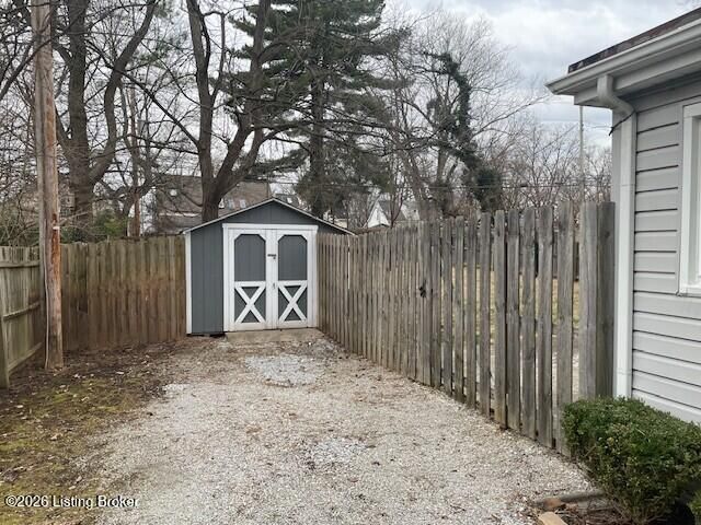 826 Fountain Ave, Louisville, KY 40222