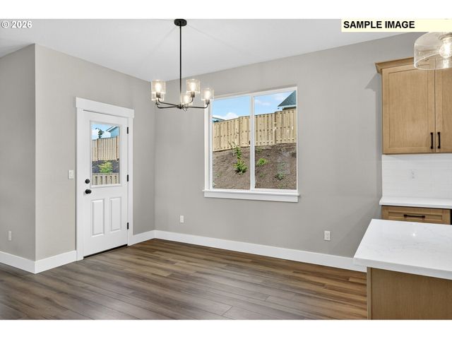 2002 E BADGER Way 1, La Center, WA 98629