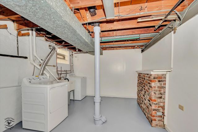 5819 S Mason Avenue, Chicago, IL 60638