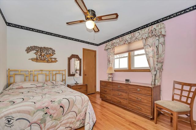 5819 S Mason Avenue, Chicago, IL 60638