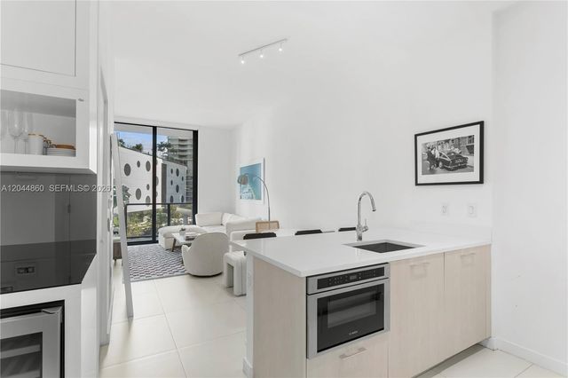 501 NE 31st St 204, Miami, FL 33137