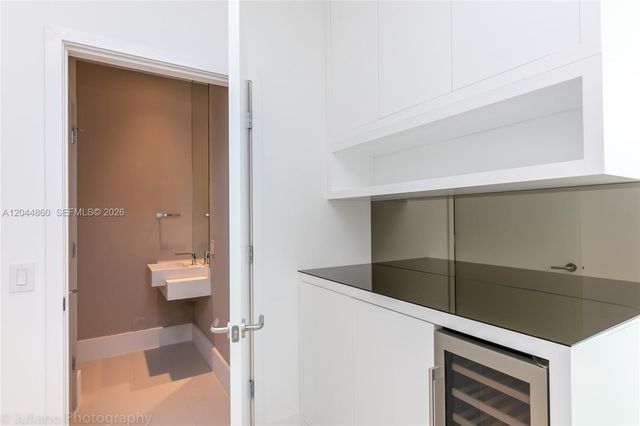 501 NE 31st St 204, Miami, FL 33137