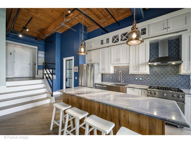 1601 S INDIANA Avenue 503, Chicago, IL 60616