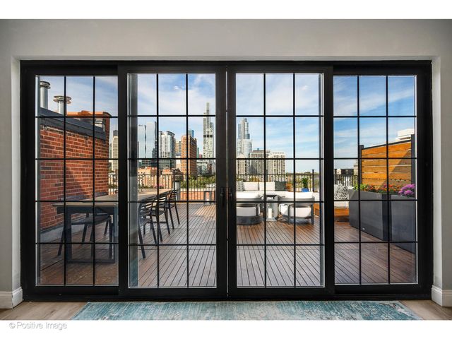 1601 S INDIANA Avenue 503, Chicago, IL 60616