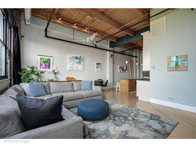 1601 S INDIANA Avenue 503, Chicago, IL 60616