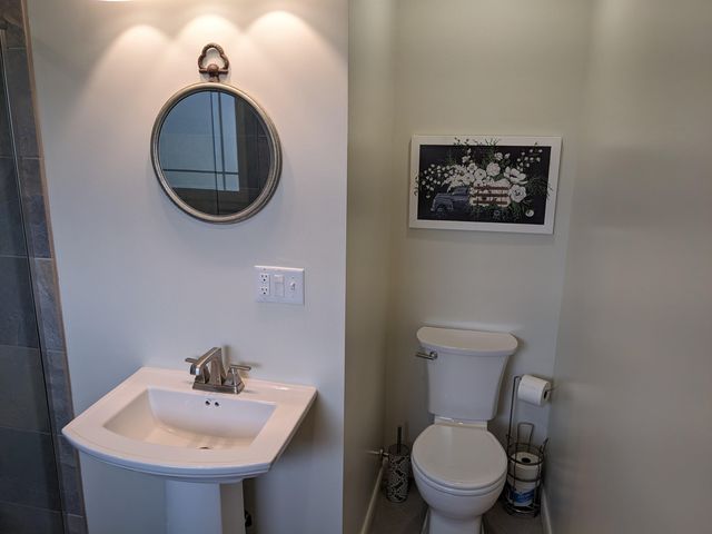 934 CLICKS LN, New Market, VA 22844