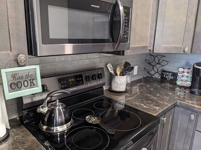 934 CLICKS LN, New Market, VA 22844