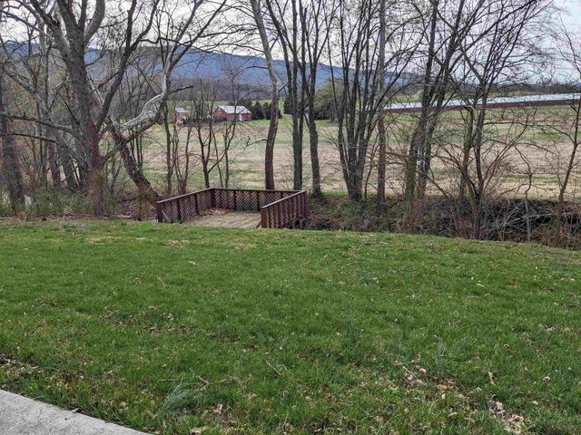 934 CLICKS LN, New Market, VA 22844