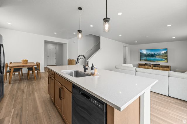 5528 SOLO ST, Eagle Mountain, UT 84005
