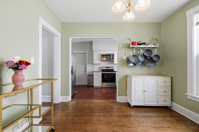 6125 Clephane Avenue, Cincinnati, OH 45227