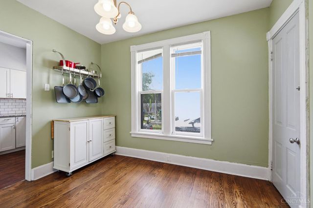 6125 Clephane Avenue, Cincinnati, OH 45227