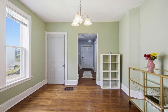 6125 Clephane Avenue, Cincinnati, OH 45227