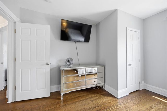 6125 Clephane Avenue, Cincinnati, OH 45227