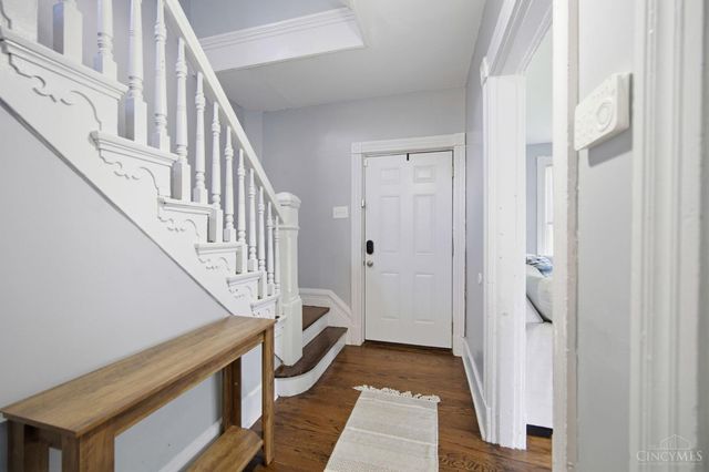 6125 Clephane Avenue, Cincinnati, OH 45227
