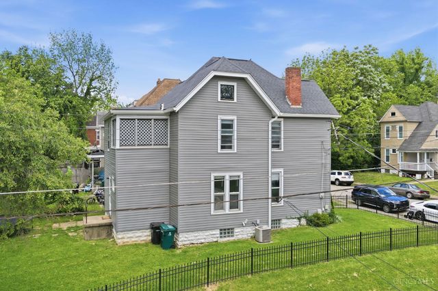 6125 Clephane Avenue, Cincinnati, OH 45227