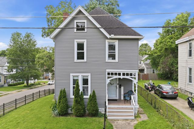 6125 Clephane Avenue, Cincinnati, OH 45227