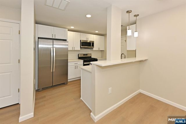 1142 Stafford Street, Mahwah, NJ 07430