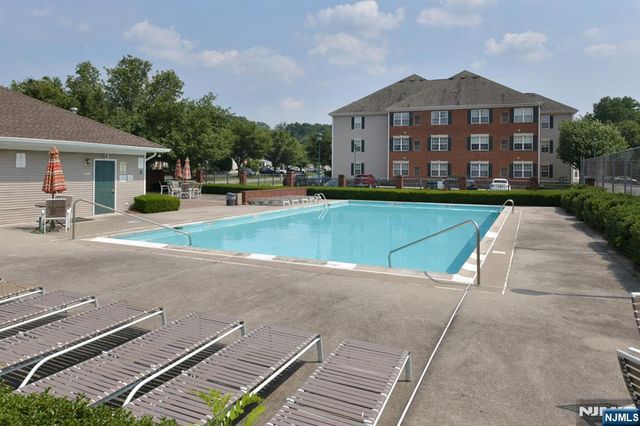 1142 Stafford Street, Mahwah, NJ 07430