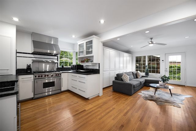 6133 Kenwood Avenue, Dallas, TX 75214