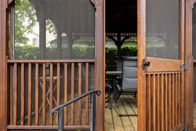 6133 Kenwood Avenue, Dallas, TX 75214