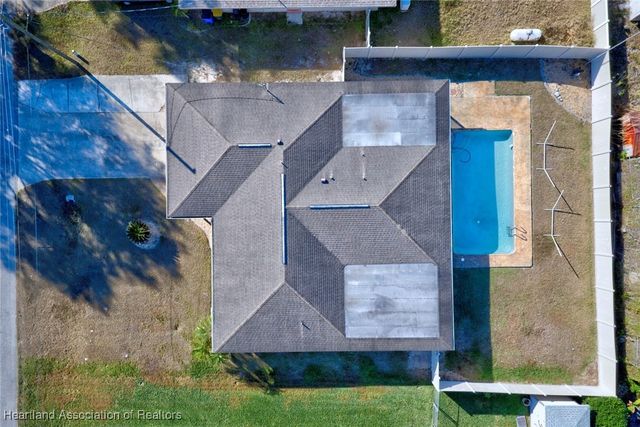 1614 Gramarcy Avenue, Sebring, FL 33875