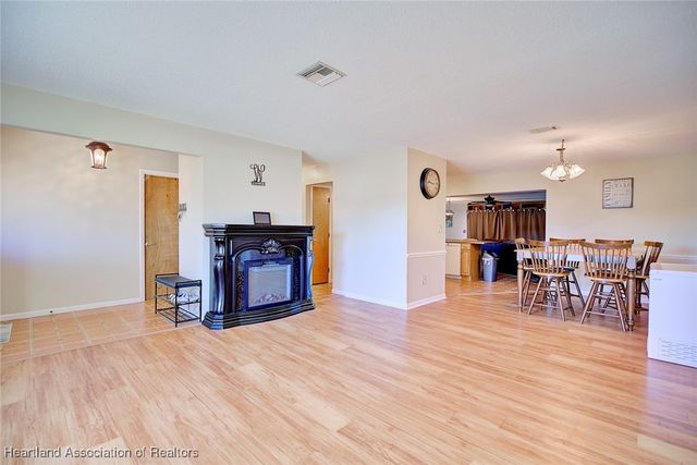 1614 Gramarcy Avenue, Sebring, FL 33875