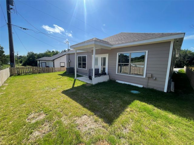 3600 Hilltop Road, Granbury, TX 76048