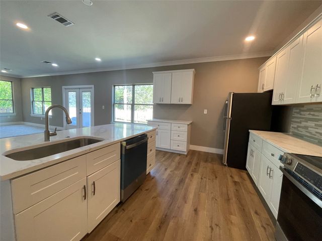 3600 Hilltop Road, Granbury, TX 76048