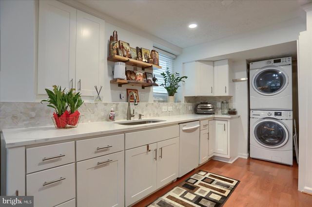 11 TYBURN CT, Lutherville Timonium, MD 21093