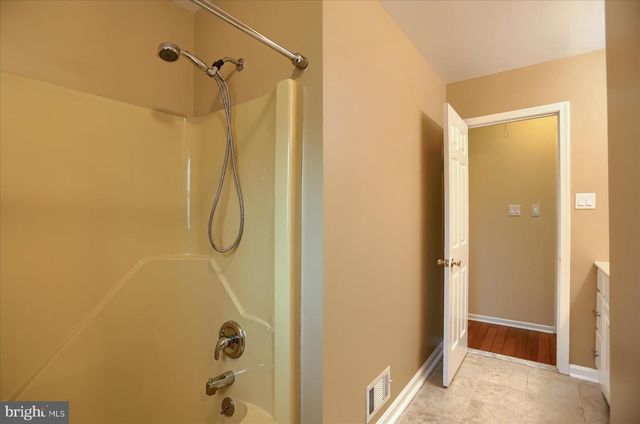11 TYBURN CT, Lutherville Timonium, MD 21093