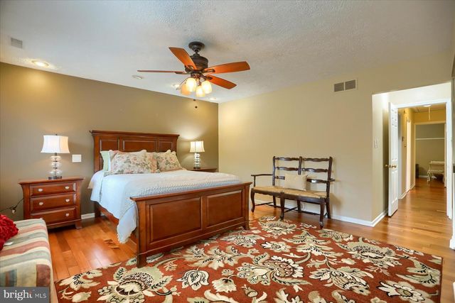 11 TYBURN CT, Lutherville Timonium, MD 21093