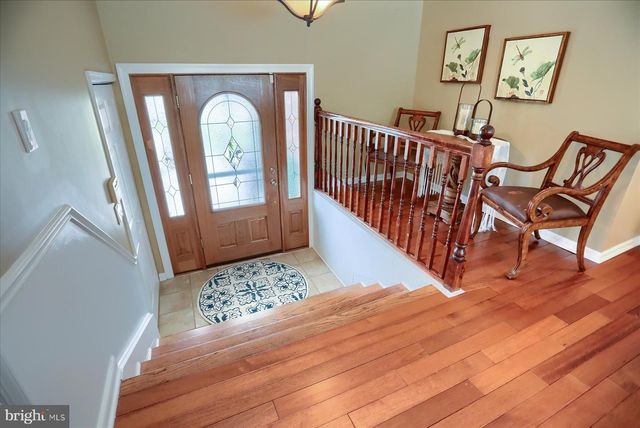 11 TYBURN CT, Lutherville Timonium, MD 21093
