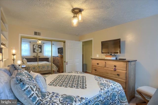 11 TYBURN CT, Lutherville Timonium, MD 21093