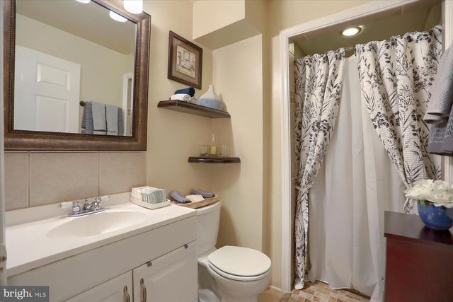 11 TYBURN CT, Lutherville Timonium, MD 21093