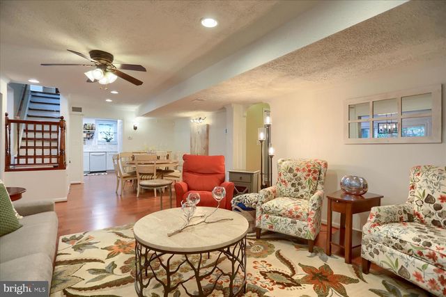 11 TYBURN CT, Lutherville Timonium, MD 21093