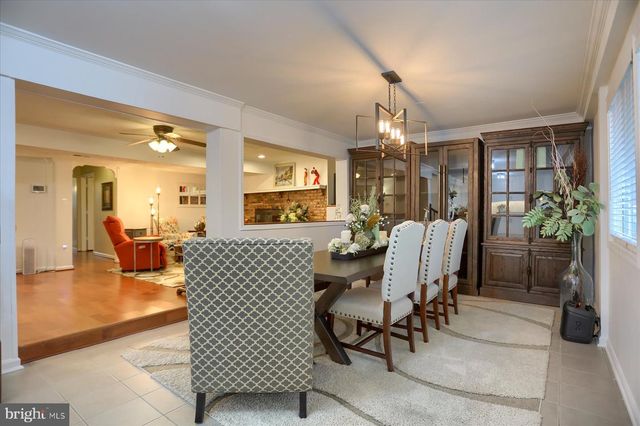 11 TYBURN CT, Lutherville Timonium, MD 21093